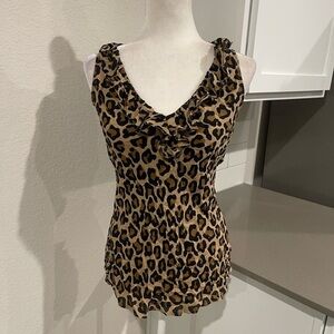 Tory Burch 100% silk sleeveless animal print ruffle neck detail blouse